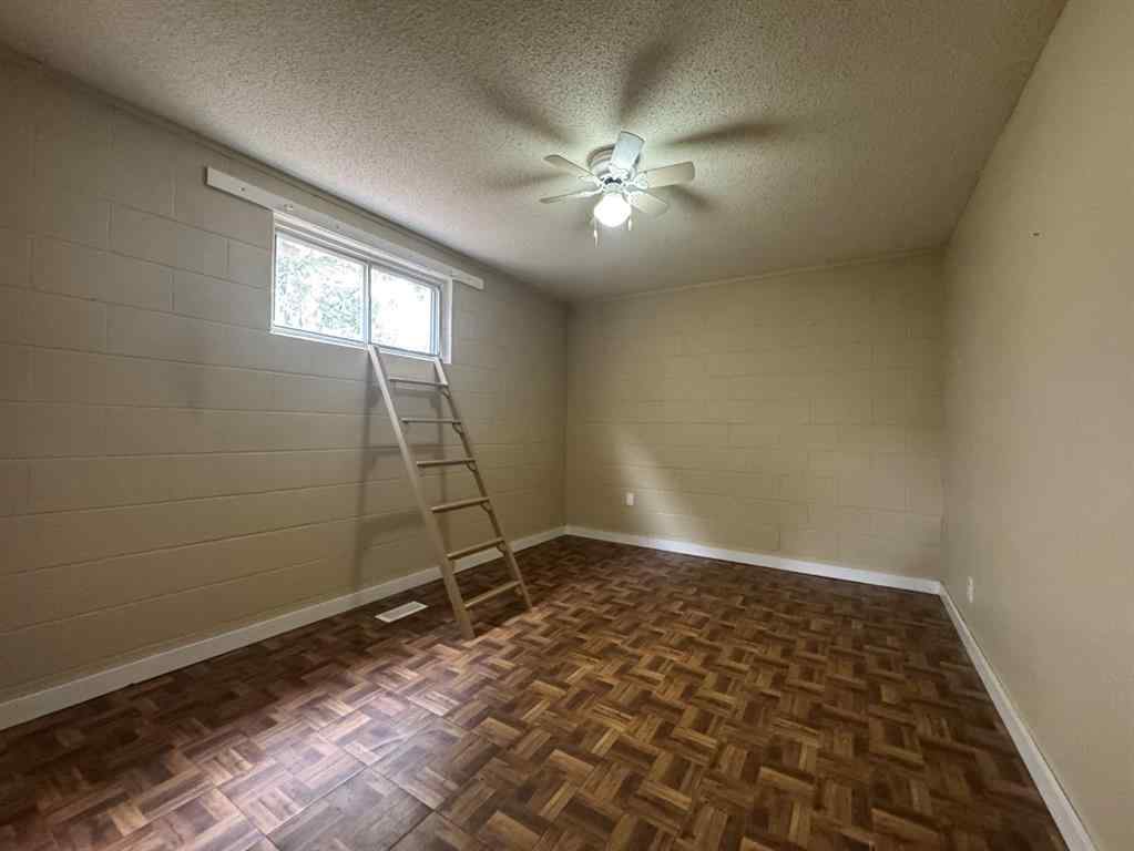 MLS® A2264594 - 5210 Waghorn   in NONE Blackfalds, Residential