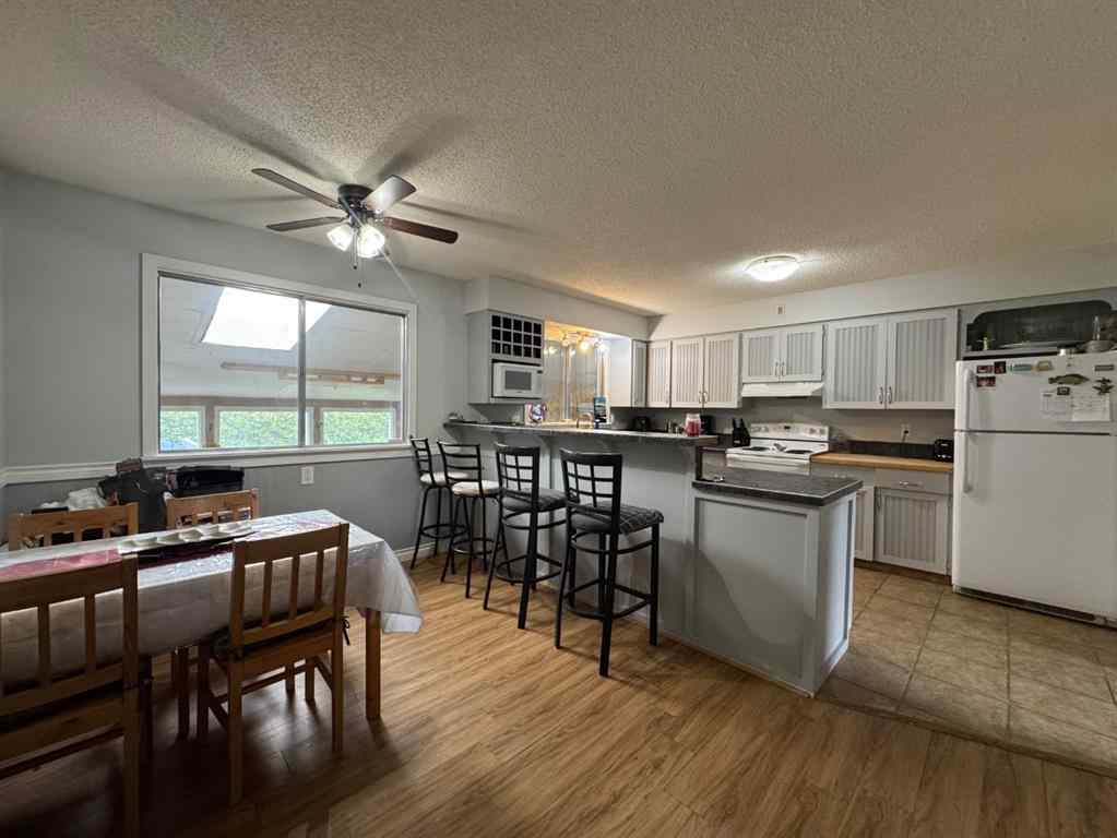 MLS® A2264594 - 5210 Waghorn   in NONE Blackfalds, Residential