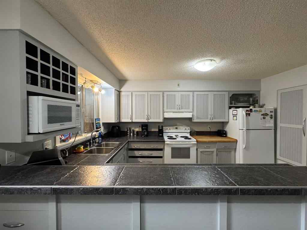 MLS® A2264594 - 5210 Waghorn   in NONE Blackfalds, Residential
