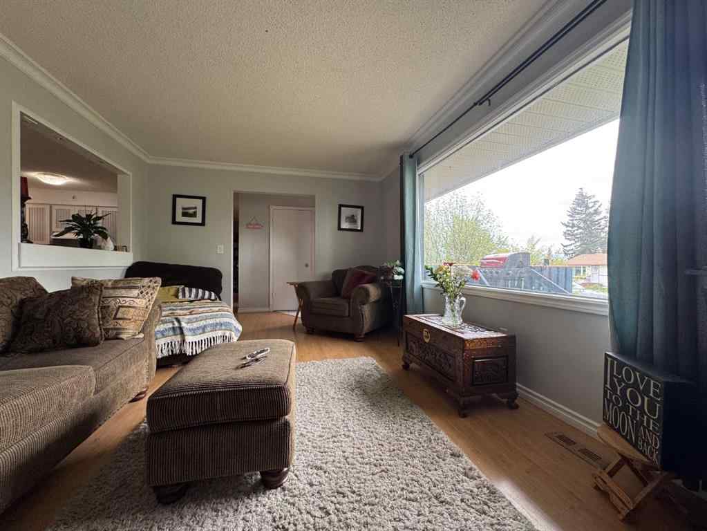 MLS® A2264594 - 5210 Waghorn   in NONE Blackfalds, Residential