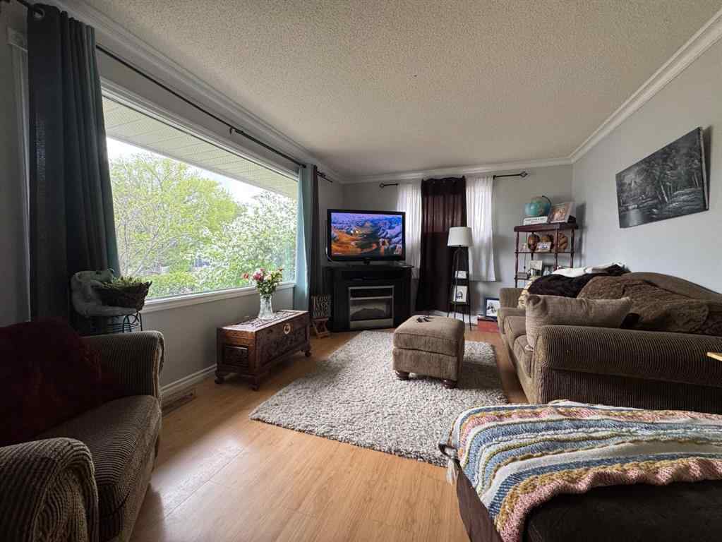 MLS® A2264594 - 5210 Waghorn   in NONE Blackfalds, Residential