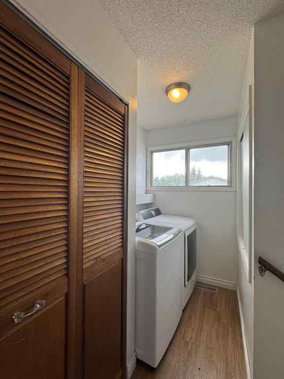 MLS® A2264594 - 5210 Waghorn   in NONE Blackfalds, Residential