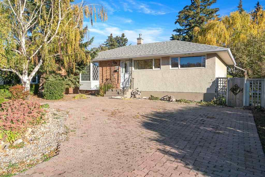 MLS® A2264598 - 5316 Thorncliffe Drive NW in Thorncliffe Calgary, Residential