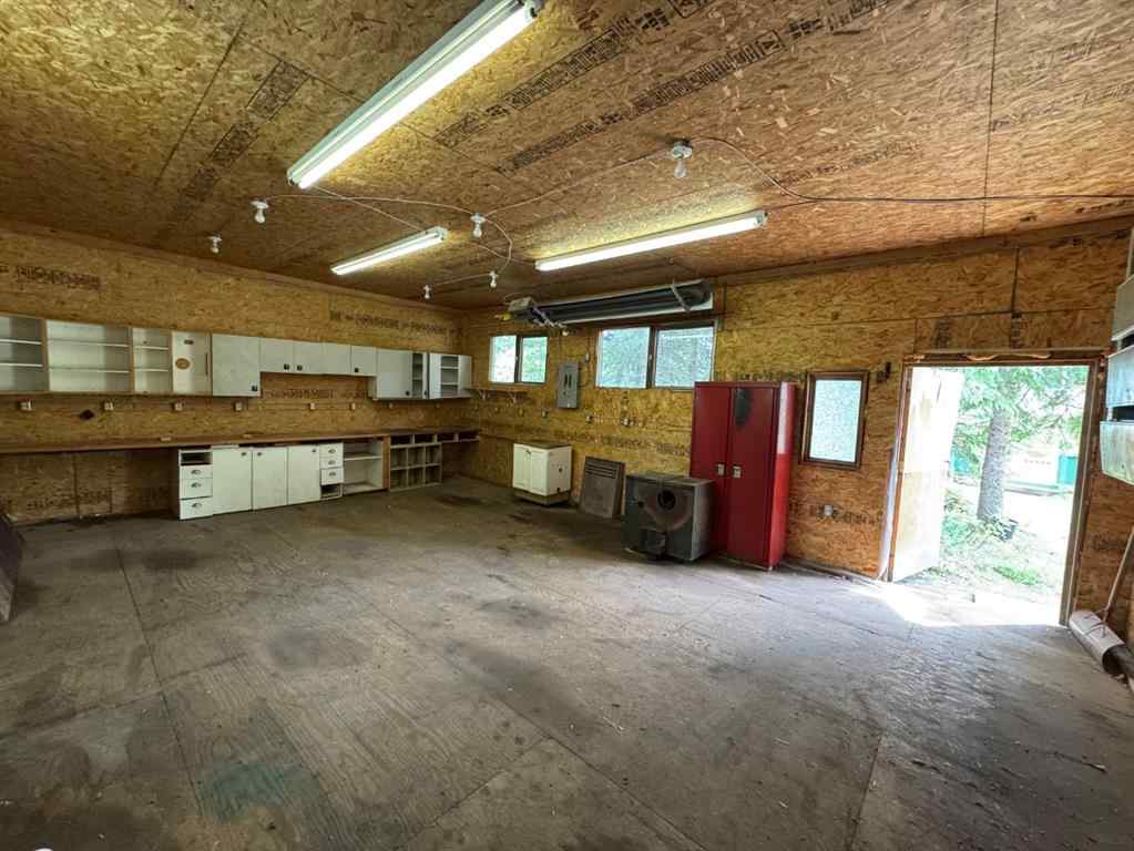 MLS® A2264600 - 126 Community Lane  in Saprae Creek Estates Saprae Creek, Residential