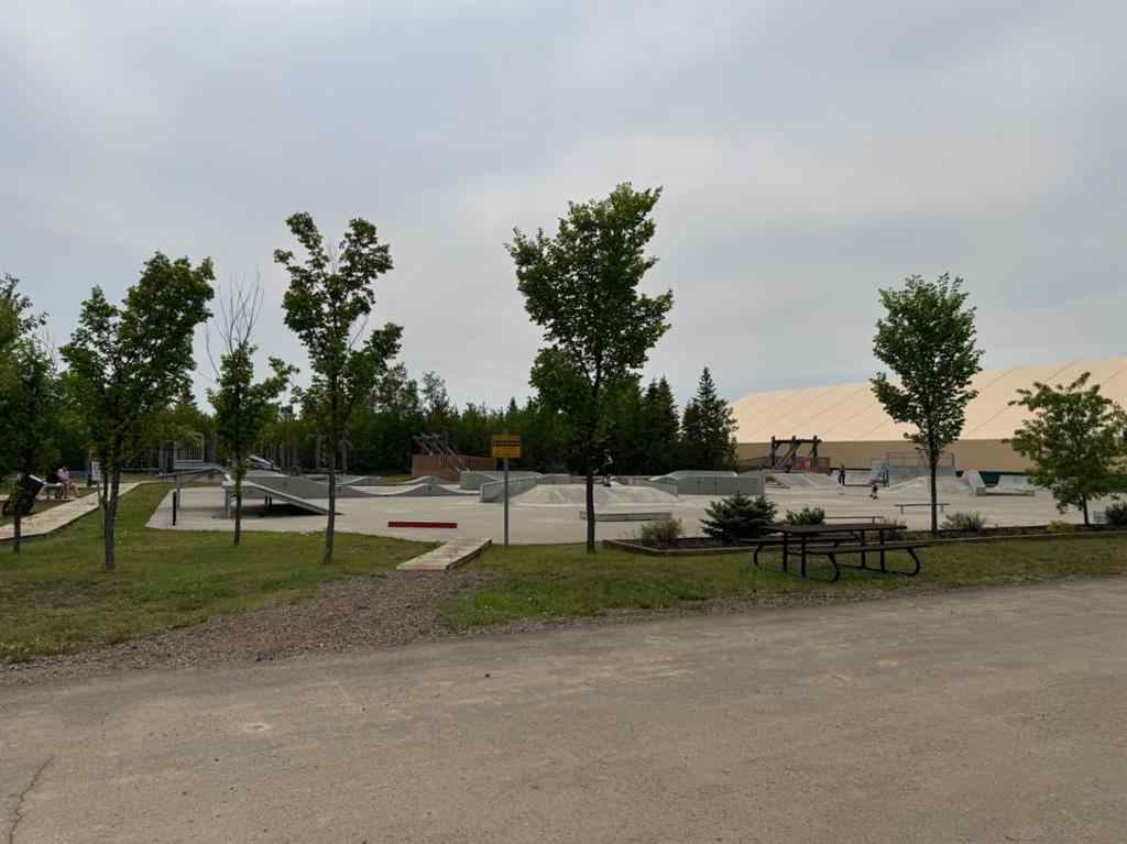 MLS® A2264600 - 126 Community Lane  in Saprae Creek Estates Saprae Creek, Residential