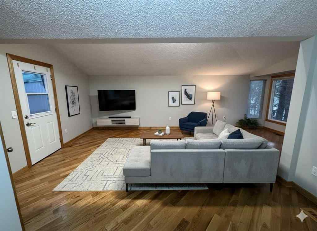 MLS® A2264600 - 126 Community Lane  in Saprae Creek Estates Saprae Creek, Residential