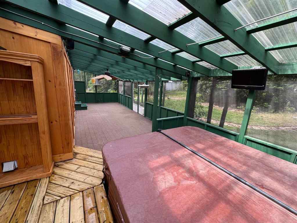 MLS® A2264600 - 126 Community Lane  in Saprae Creek Estates Saprae Creek, Residential