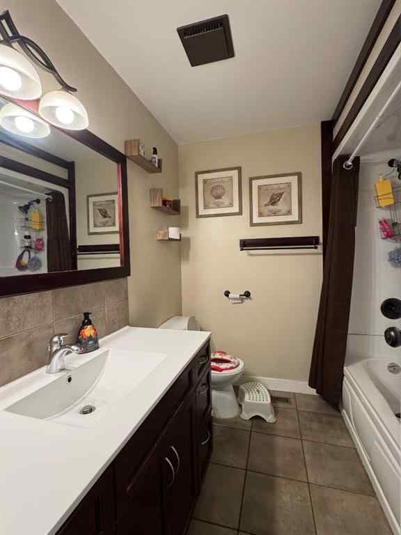 MLS® A2264606 - 11632 120 Avenue Close  in NONE Fairview, Residential