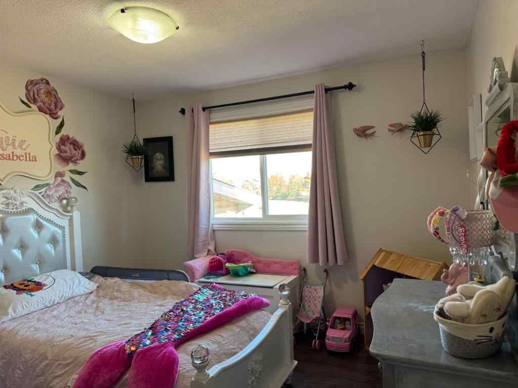 MLS® A2264606 - 11632 120 Avenue Close  in NONE Fairview, Residential