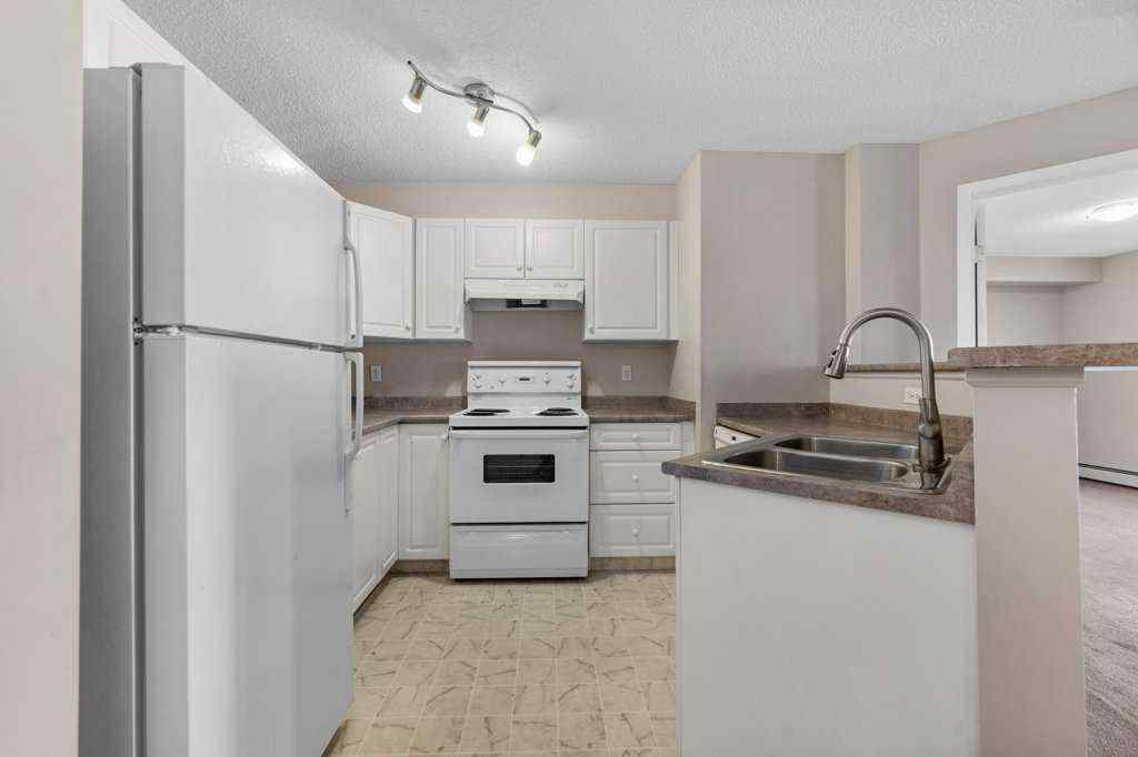 MLS® A2264609 - Unit #1410 17 Country Village Bay NE in Country Hills Village Calgary, Residential