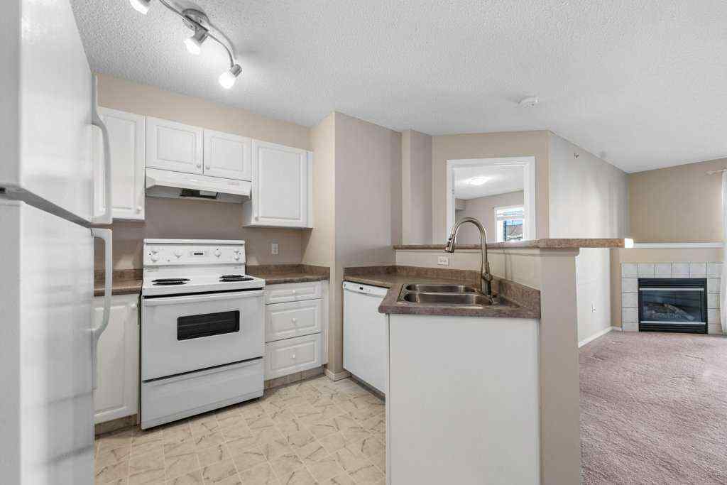 MLS® A2264609 - Unit #1410 17 Country Village Bay NE in Country Hills Village Calgary, Residential