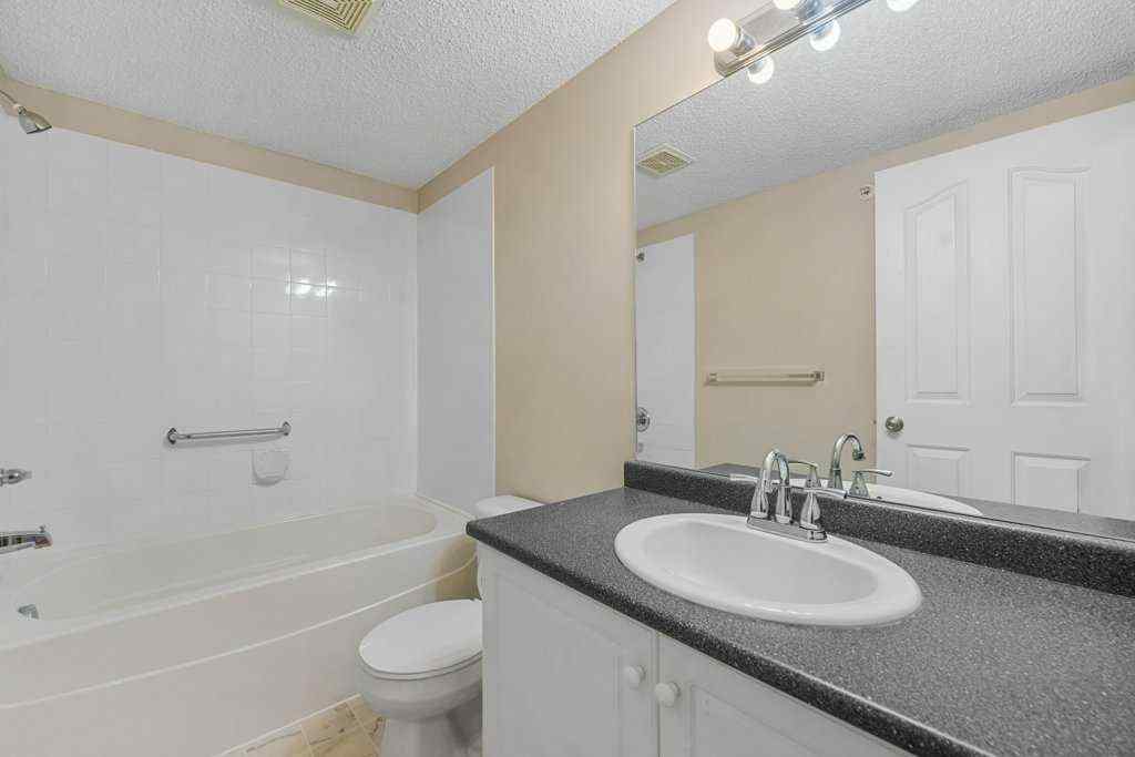 MLS® A2264609 - Unit #1410 17 Country Village Bay NE in Country Hills Village Calgary, Residential