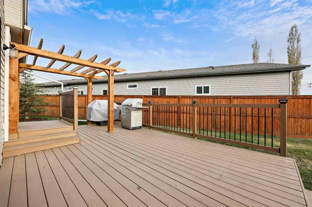 MLS® A2264611 - 835 Beckner Crescent  in NONE Carstairs, Residential