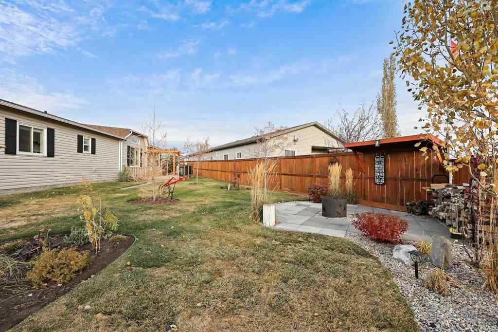 MLS® A2264611 - 835 Beckner Crescent  in NONE Carstairs, Residential