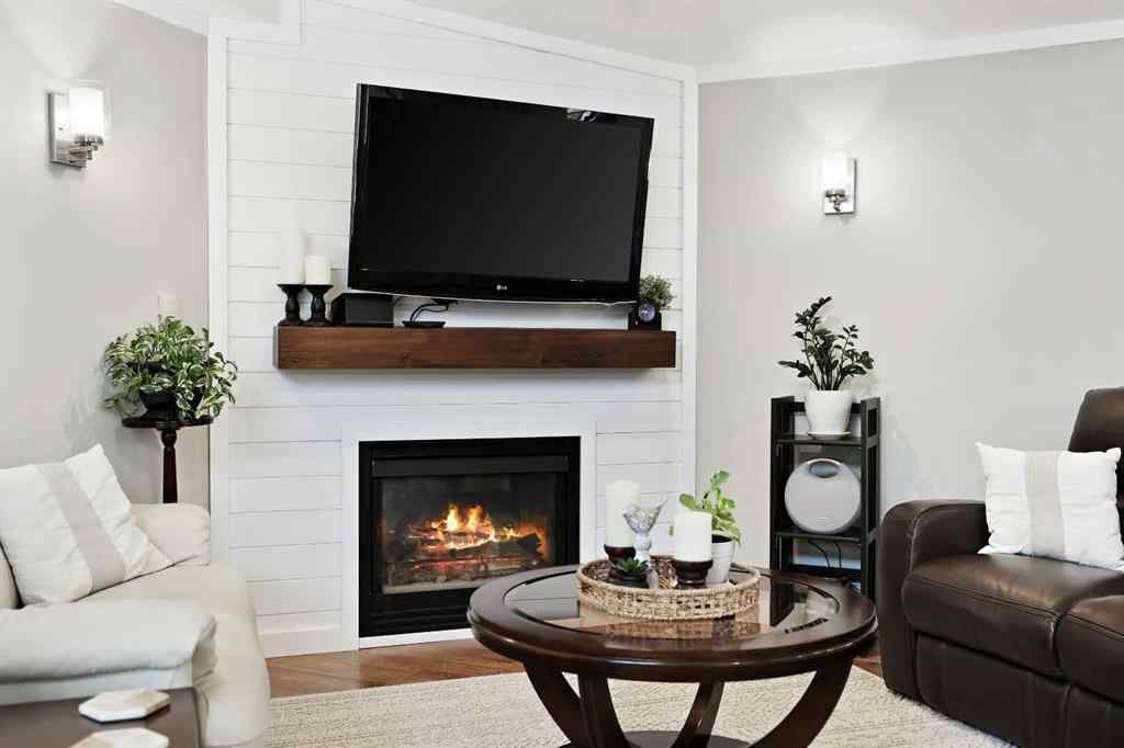 MLS® A2264611 - 835 Beckner Crescent  in NONE Carstairs, Residential