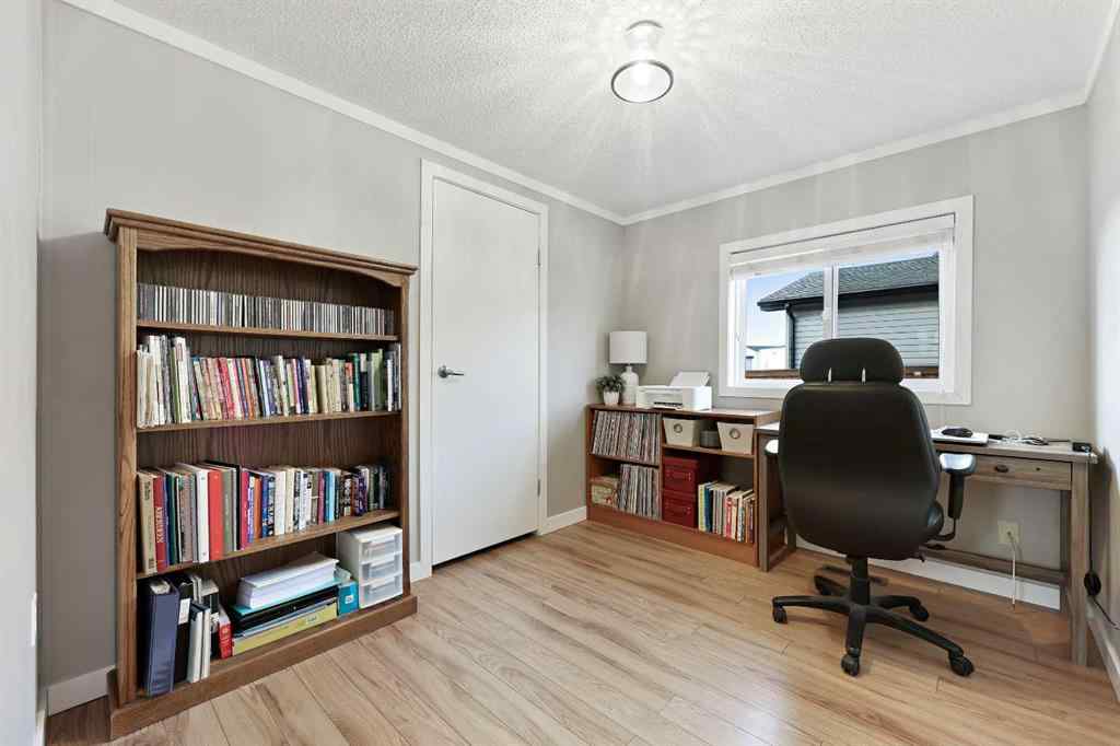 MLS® A2264611 - 835 Beckner Crescent  in NONE Carstairs, Residential