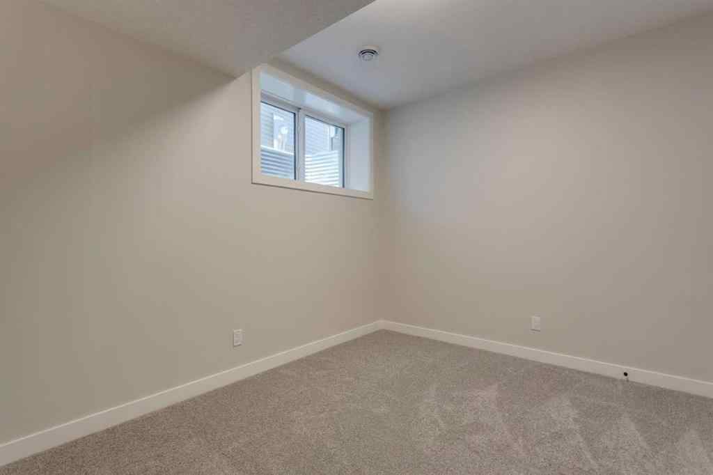 MLS® A2264613 - 11 Lewiston View NE in Lewisburg Calgary, Residential