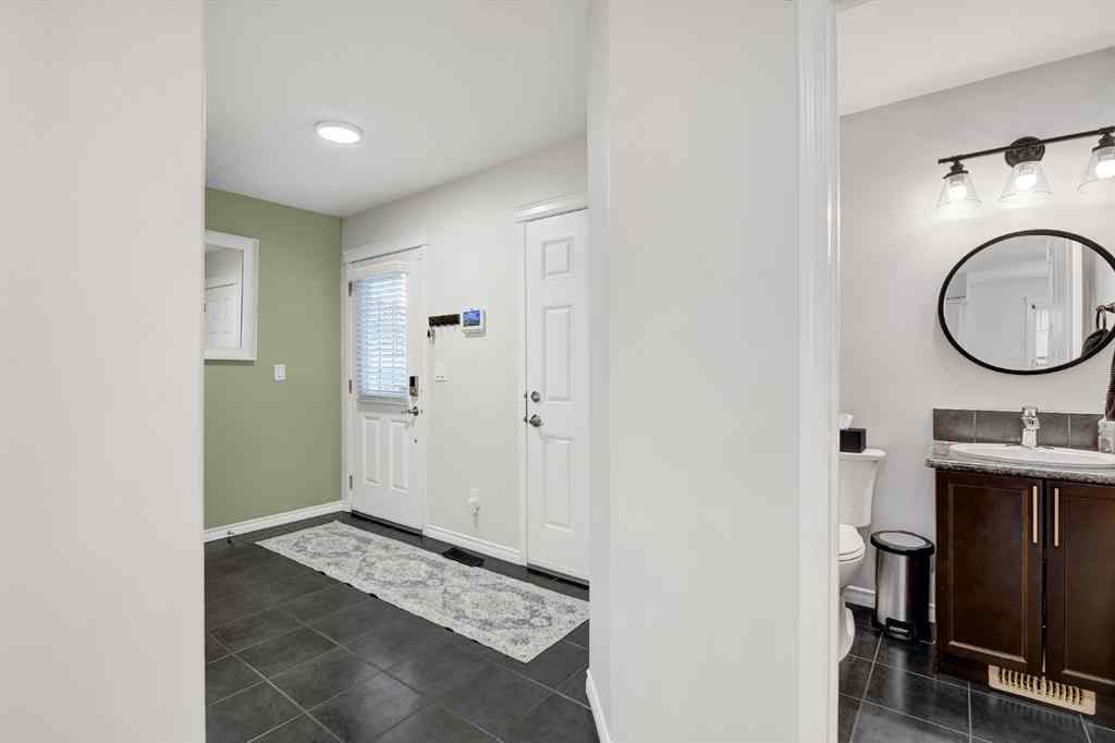 MLS® A2264615 - 9506 Willow Drive  in Cobblestone Grande Prairie, Residential