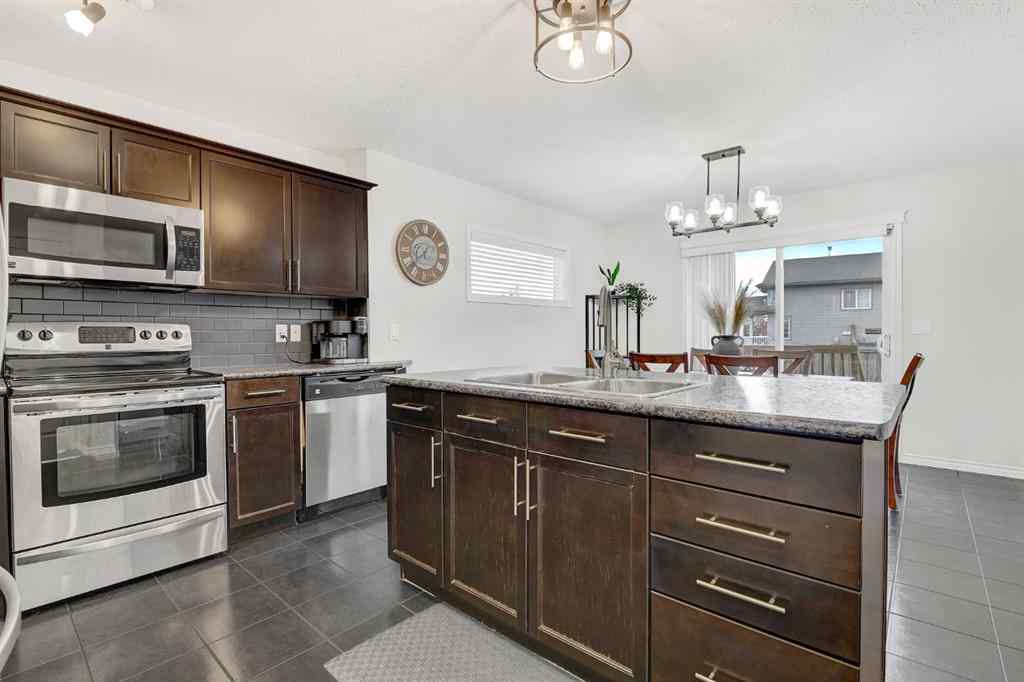 MLS® A2264615 - 9506 Willow Drive  in Cobblestone Grande Prairie, Residential
