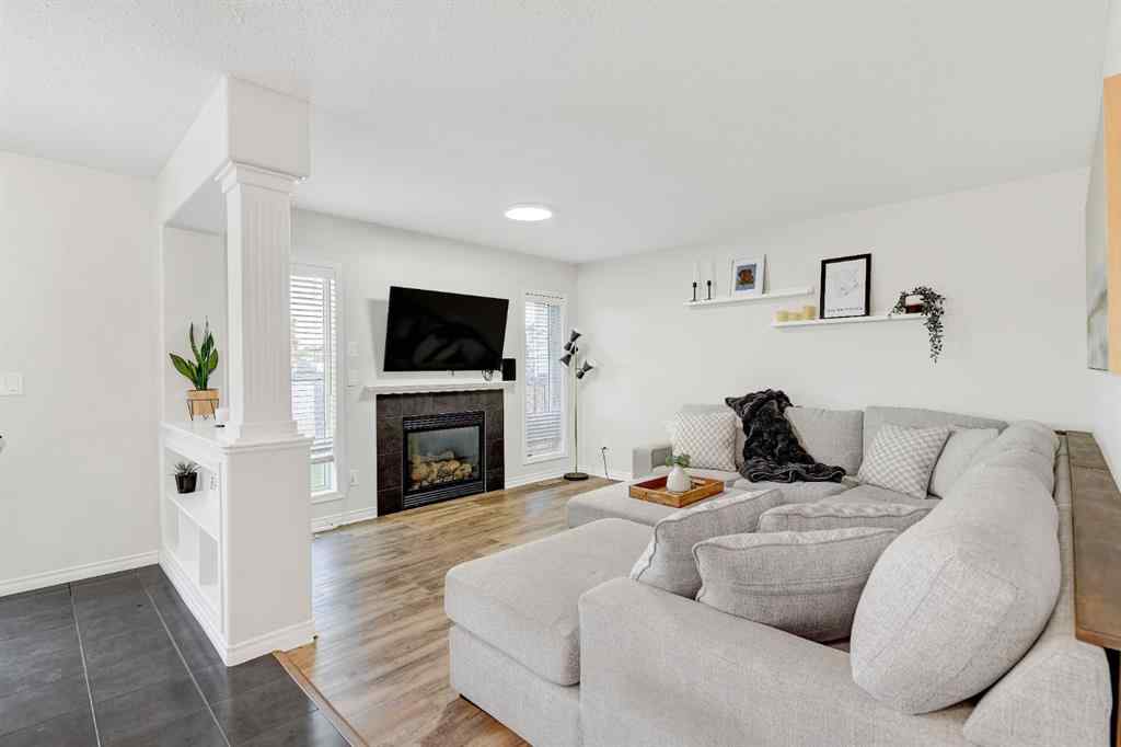 MLS® A2264615 - 9506 Willow Drive  in Cobblestone Grande Prairie, Residential