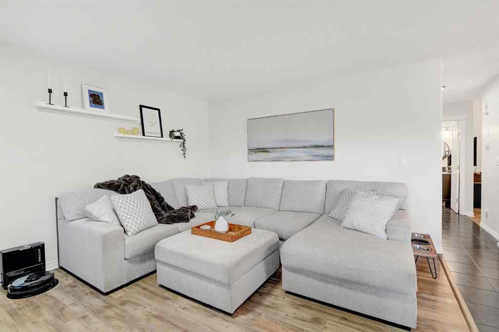 MLS® A2264615 - 9506 Willow Drive  in Cobblestone Grande Prairie, Residential