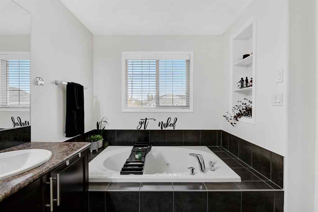 MLS® A2264615 - 9506 Willow Drive  in Cobblestone Grande Prairie, Residential