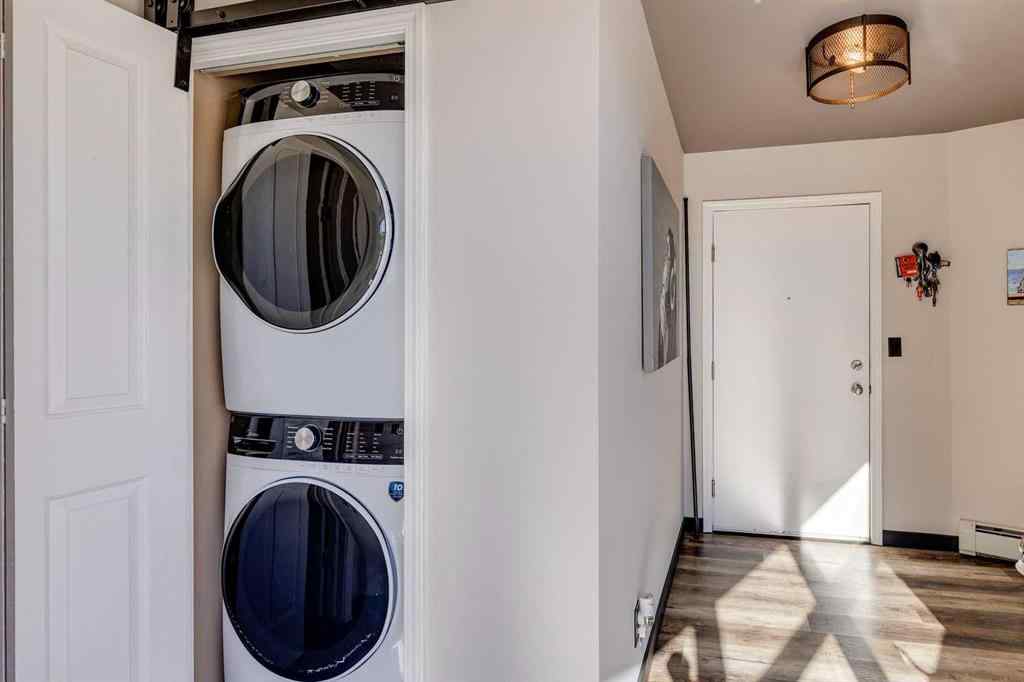 MLS® A2264626 - Unit #2211 1053 10 Street SW in Beltline Calgary, Residential