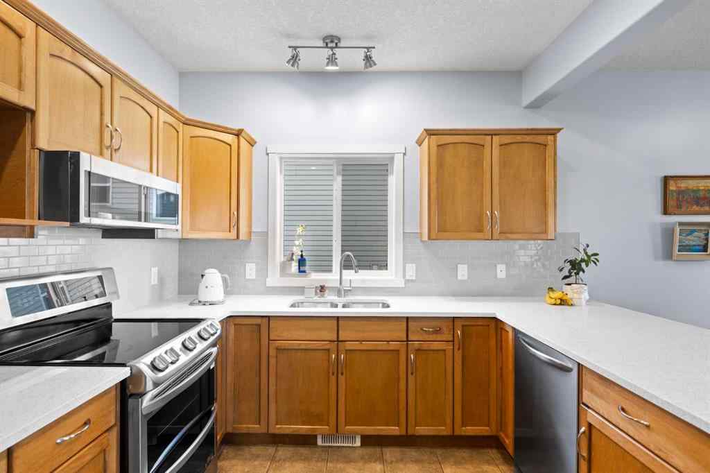 MLS® A2264627 - 23 Collins Crescent  in NONE Crossfield, Residential