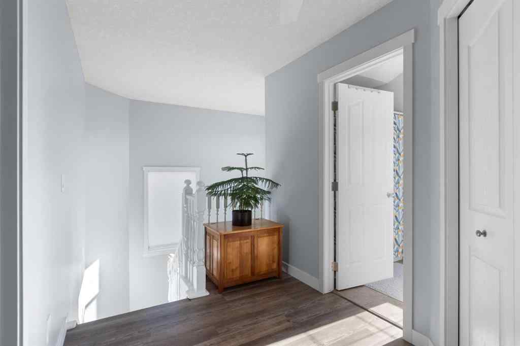 MLS® A2264627 - 23 Collins Crescent  in NONE Crossfield, Residential