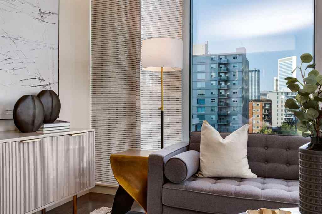 MLS® A2264632 - Unit #500 817 15 Avenue SW in Beltline Calgary, Residential