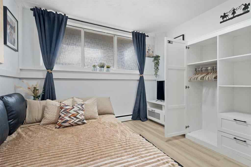 MLS® A2264637 - Unit #2 1530 26 Avenue SW in Bankview Calgary, Residential