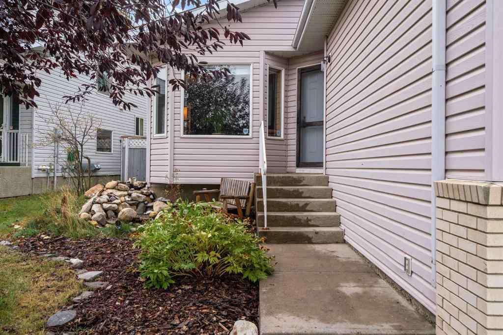 MLS® A2264639 - 132 Arbour Ridge Way NW in Arbour Lake Calgary, Residential