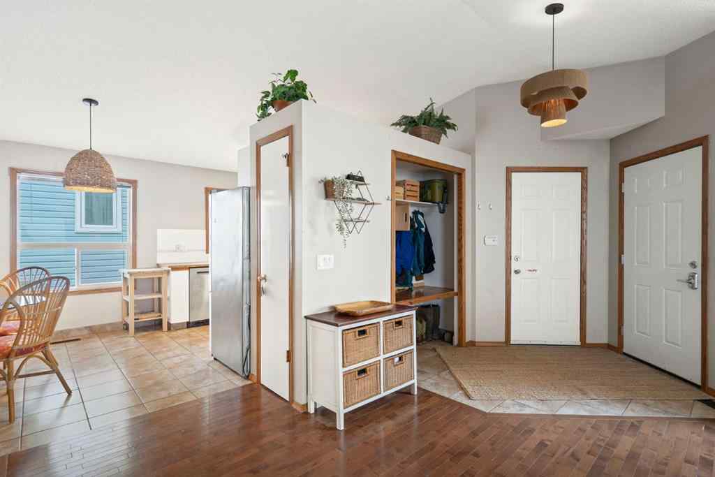 MLS® A2264639 - 132 Arbour Ridge Way NW in Arbour Lake Calgary, Residential