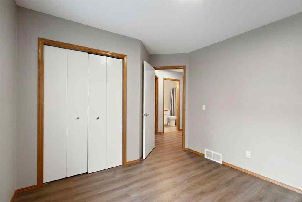 MLS® A2264639 - 132 Arbour Ridge Way NW in Arbour Lake Calgary, Residential