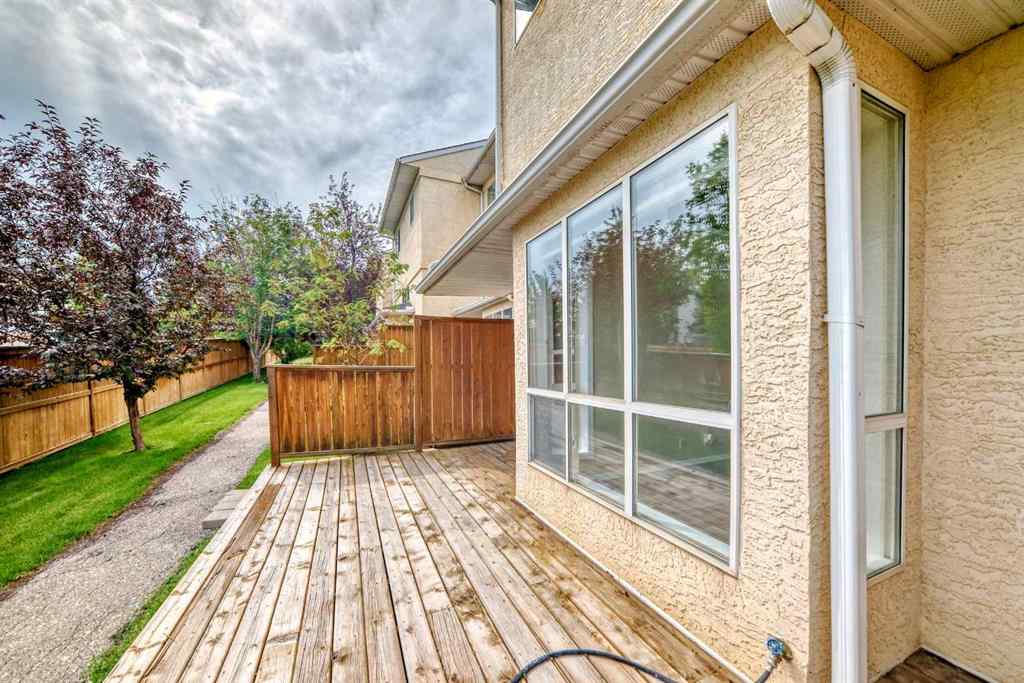 MLS® A2264643 - 7 Millrose Place SW in Millrise Calgary, Residential