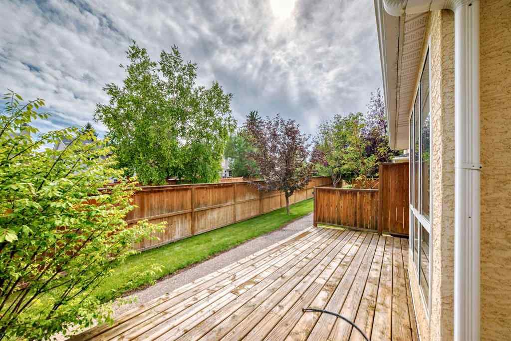 MLS® A2264643 - 7 Millrose Place SW in Millrise Calgary, Residential