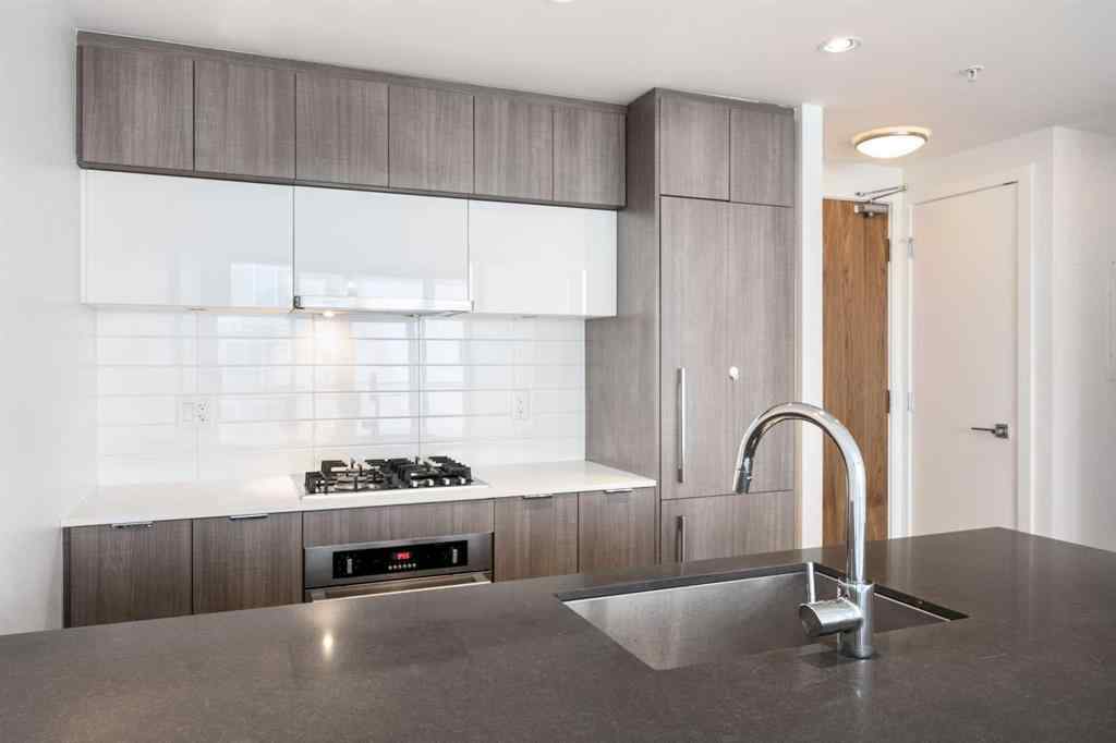 MLS® A2264645 - Unit #503 128 2 Street SW in Chinatown Calgary, Residential