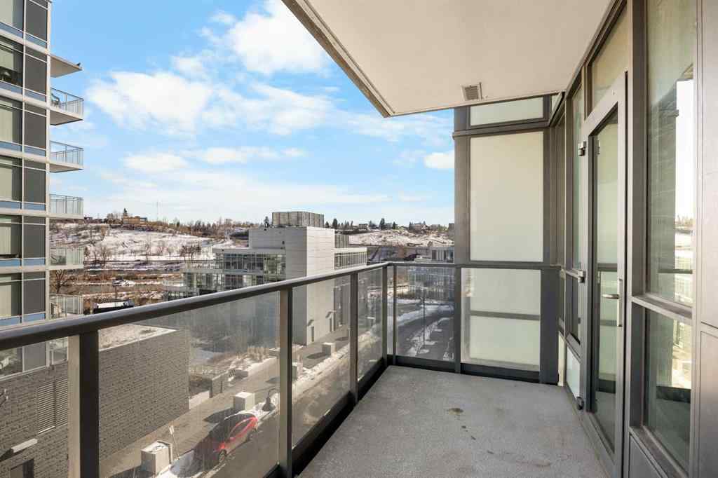 MLS® A2264645 - Unit #503 128 2 Street SW in Chinatown Calgary, Residential