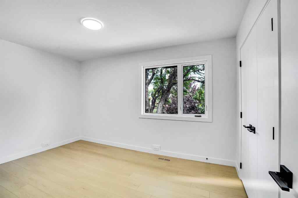 MLS® A2264648 - 5016 Nemiskam Road NW in North Haven Calgary, Residential