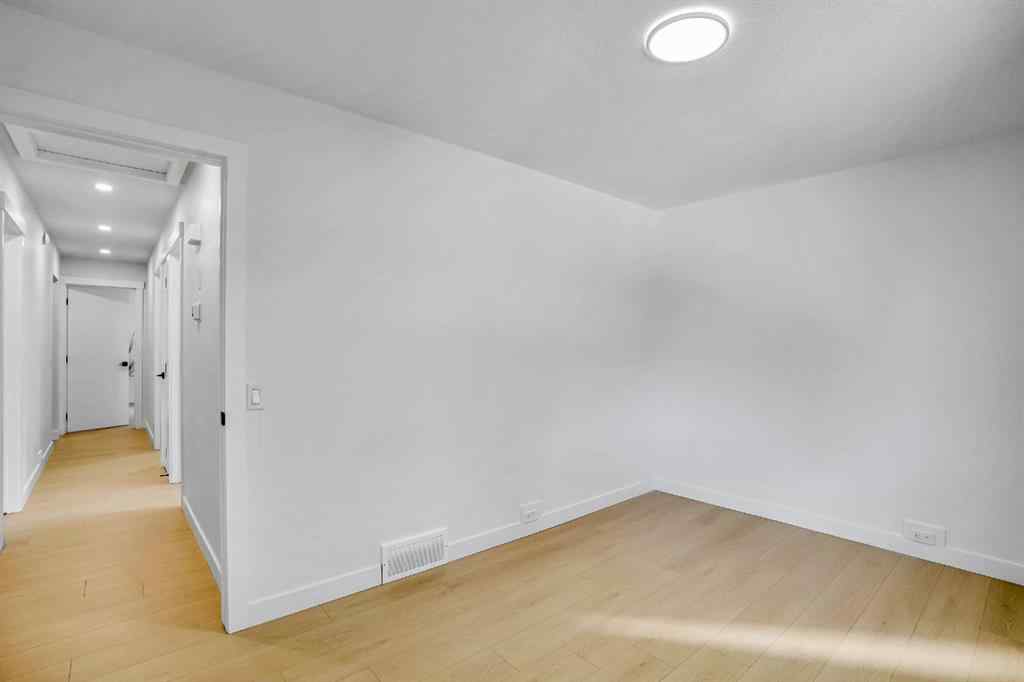 MLS® A2264648 - 5016 Nemiskam Road NW in North Haven Calgary, Residential