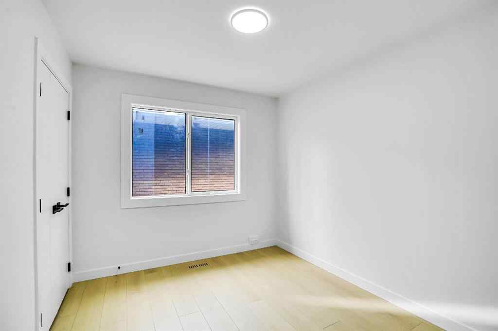 MLS® A2264648 - 5016 Nemiskam Road NW in North Haven Calgary, Residential