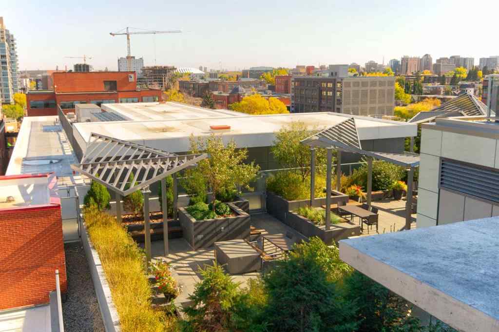 MLS® A2264650 - Unit #703 930 16 Avenue SW in Beltline Calgary, Residential