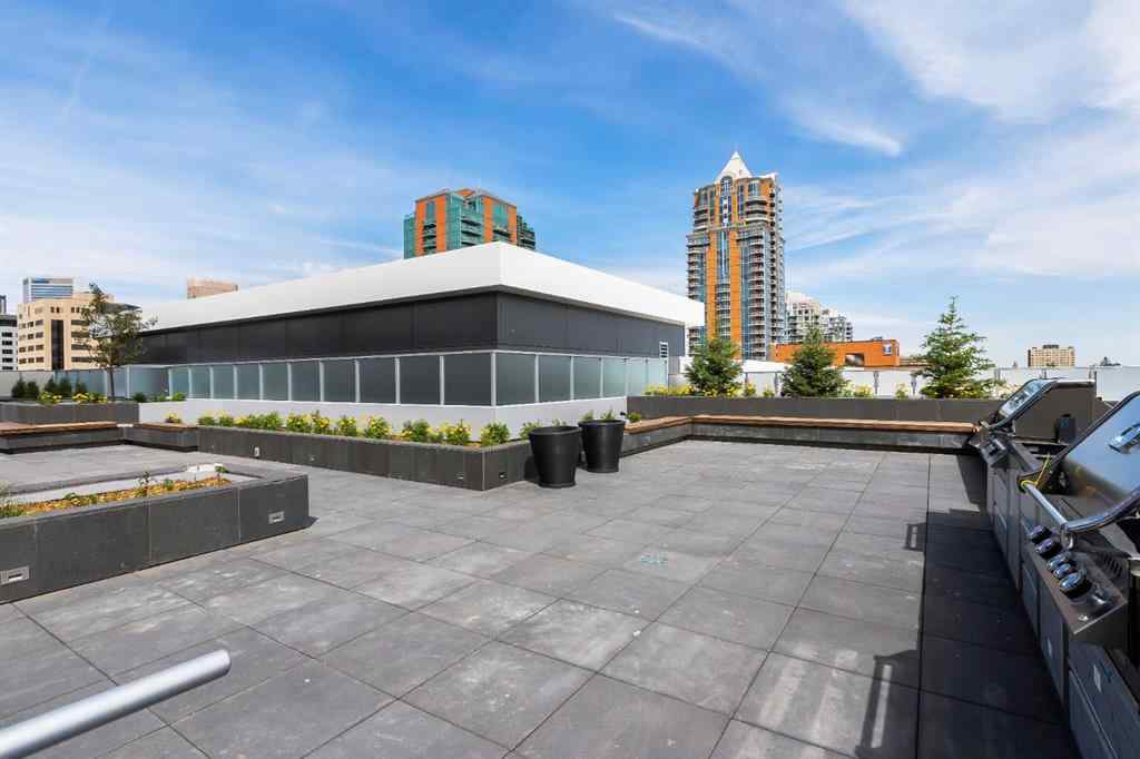 MLS® A2264650 - Unit #703 930 16 Avenue SW in Beltline Calgary, Residential