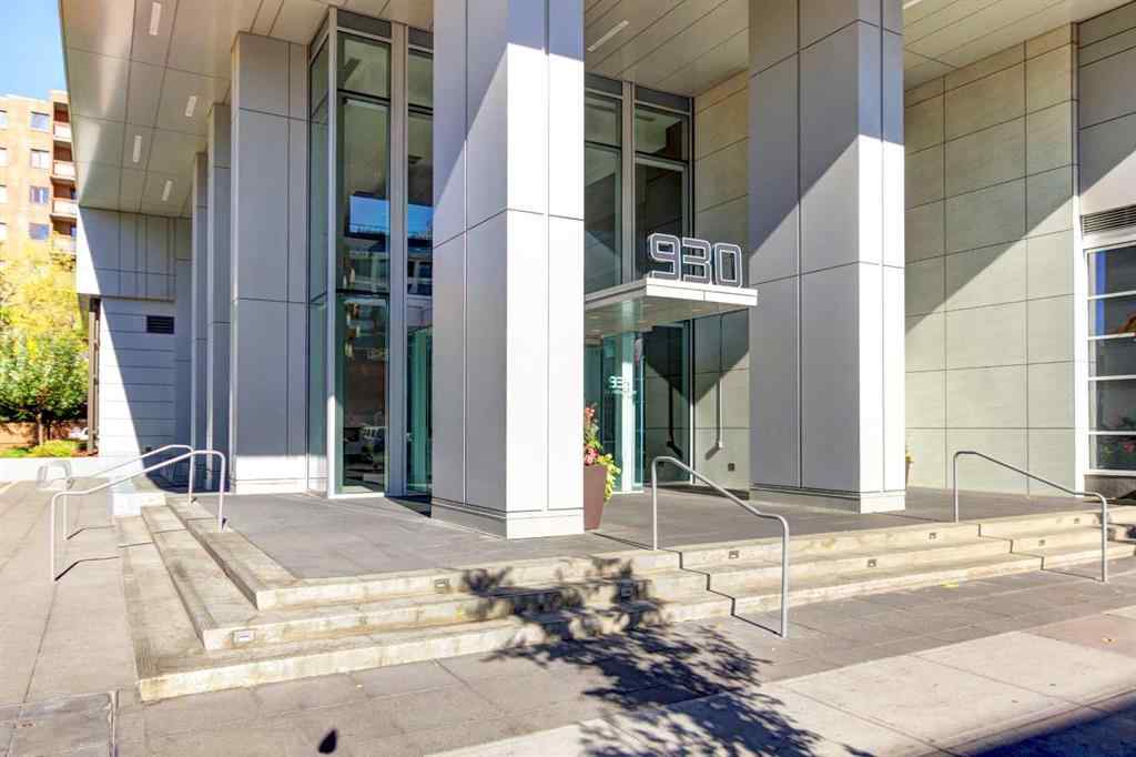 MLS® A2264650 - Unit #703 930 16 Avenue SW in Beltline Calgary, Residential