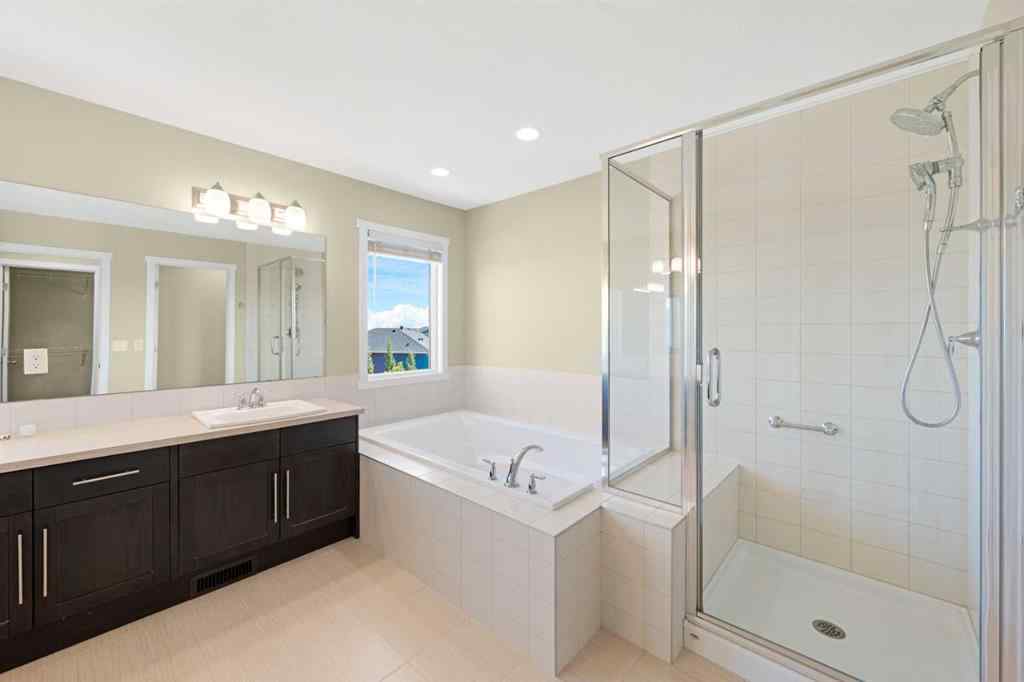 MLS® A2264651 - 140 Nolancrest Green NW in Nolan Hill Calgary, Residential