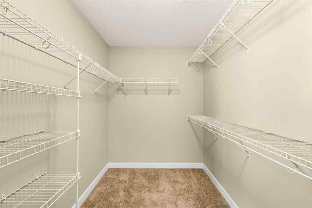 MLS® A2264651 - 140 Nolancrest Green NW in Nolan Hill Calgary, Residential