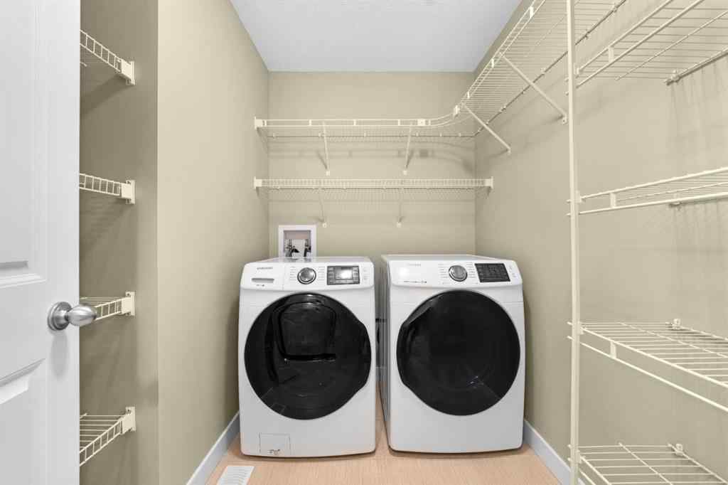 MLS® A2264651 - 140 Nolancrest Green NW in Nolan Hill Calgary, Residential