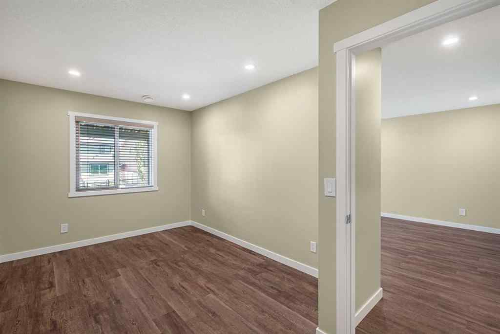 MLS® A2264651 - 140 Nolancrest Green NW in Nolan Hill Calgary, Residential