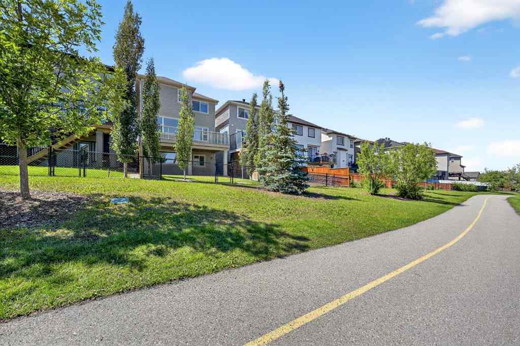 MLS® A2264651 - 140 Nolancrest Green NW in Nolan Hill Calgary, Residential