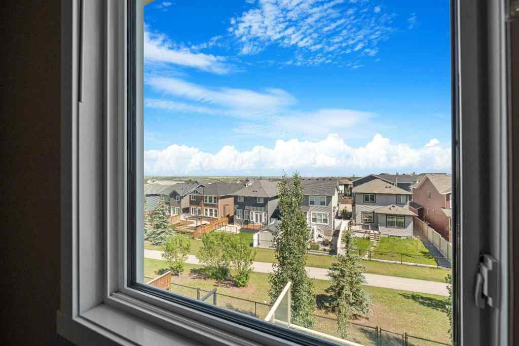 MLS® A2264651 - 140 Nolancrest Green NW in Nolan Hill Calgary, Residential